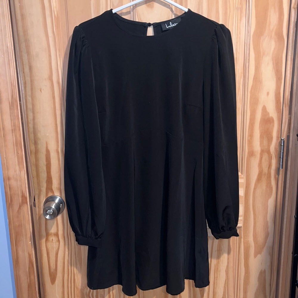 Black long sleeve dress